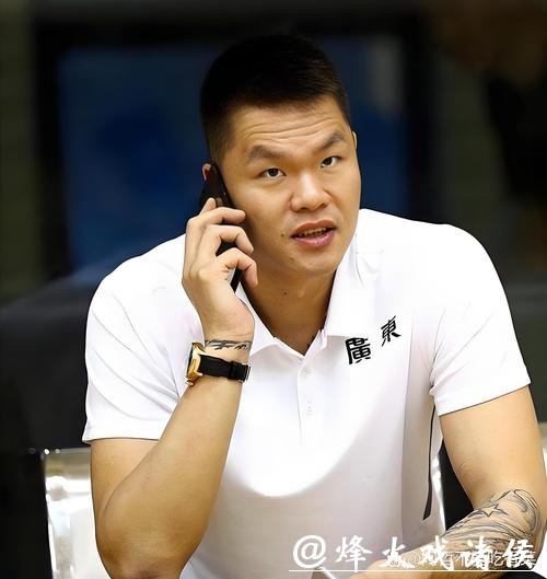 别队都在补短板，宏远却陪着受伤外援干耗，朱芳雨终于坐不住了，锁定这三人