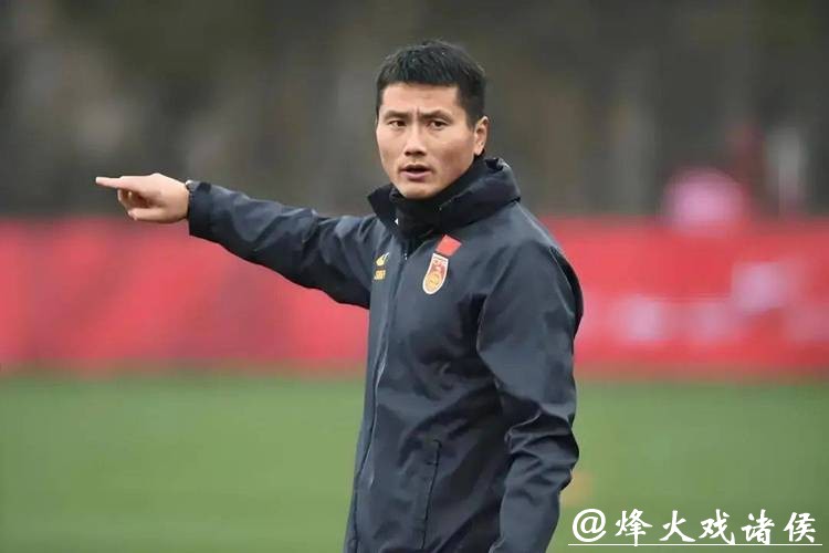 国足新帅初亮相 邵佳一选材看表现不看年龄